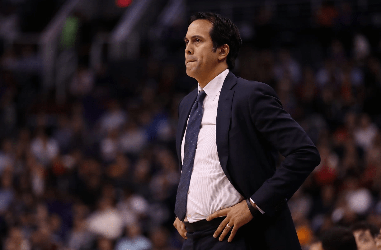 星空体育中国官方网站科维托娃遭遇二十连败,热火教练面临压力!的简单介绍